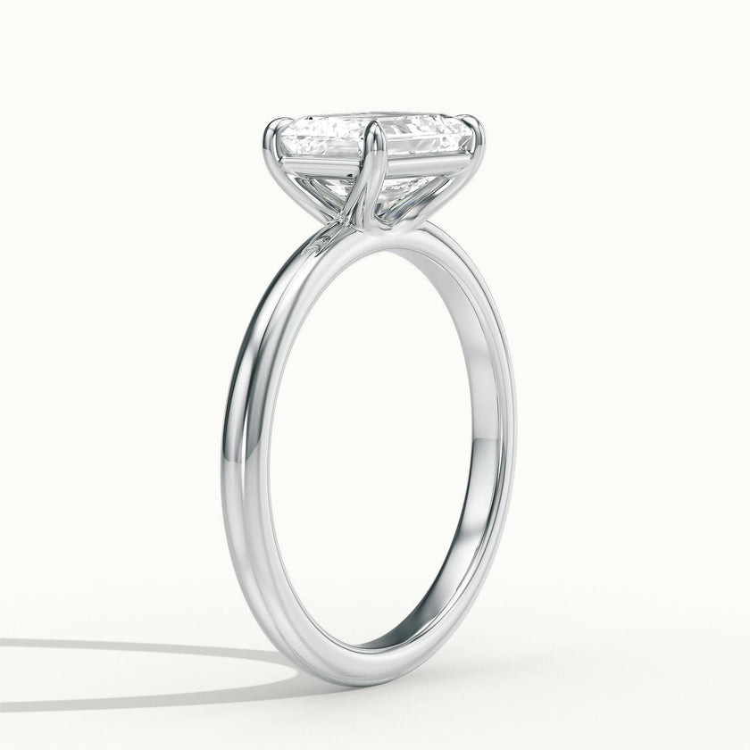 Vivara Emerald Solitaire Engagement Ring