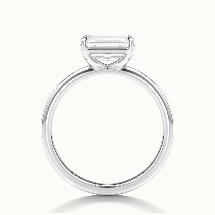 Vivara Emerald Solitaire Engagement Ring