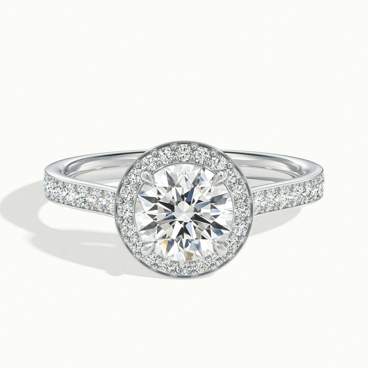 Novaria Round Pavé Halo Engagement Ring